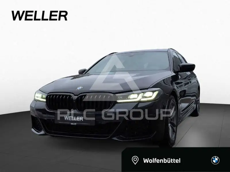 2020 BMW 520