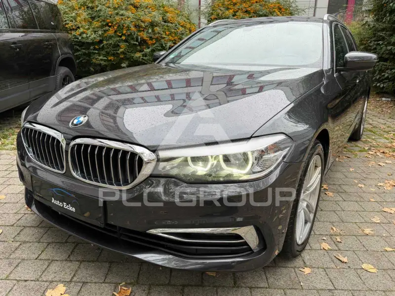 2020 BMW 520