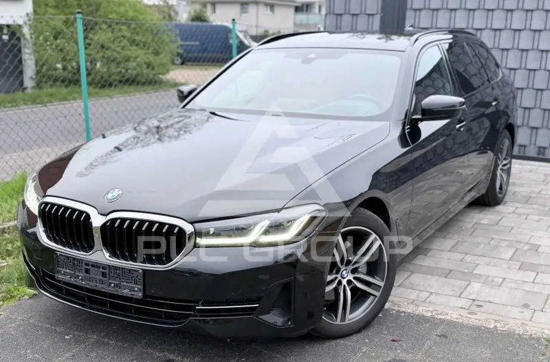 2020 BMW 520