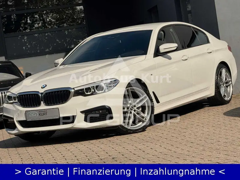 2020 BMW 520