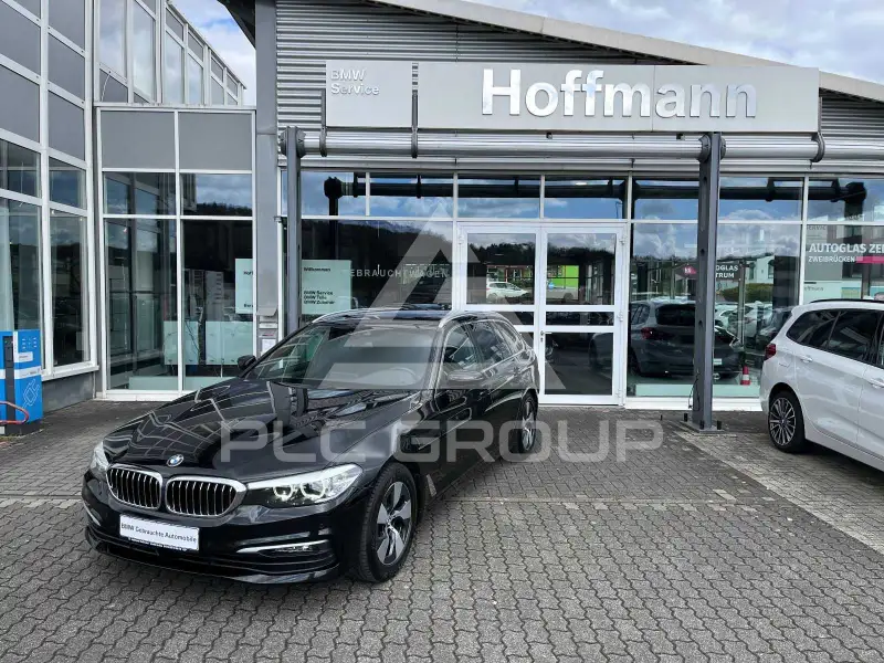 2020 BMW 520