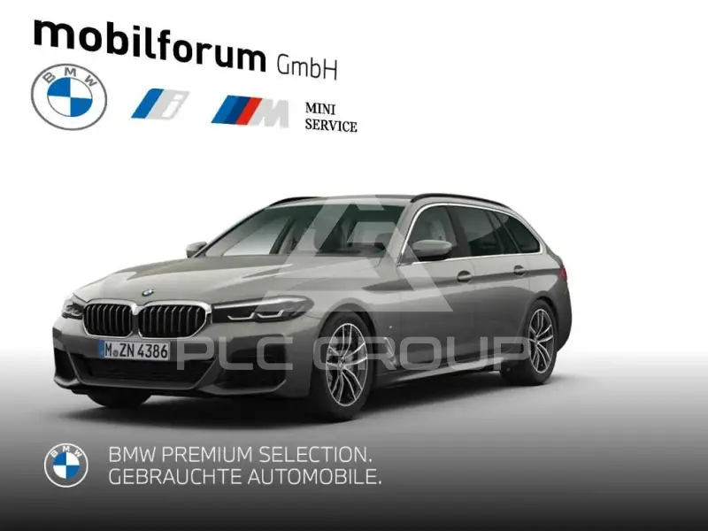 2020 BMW 520