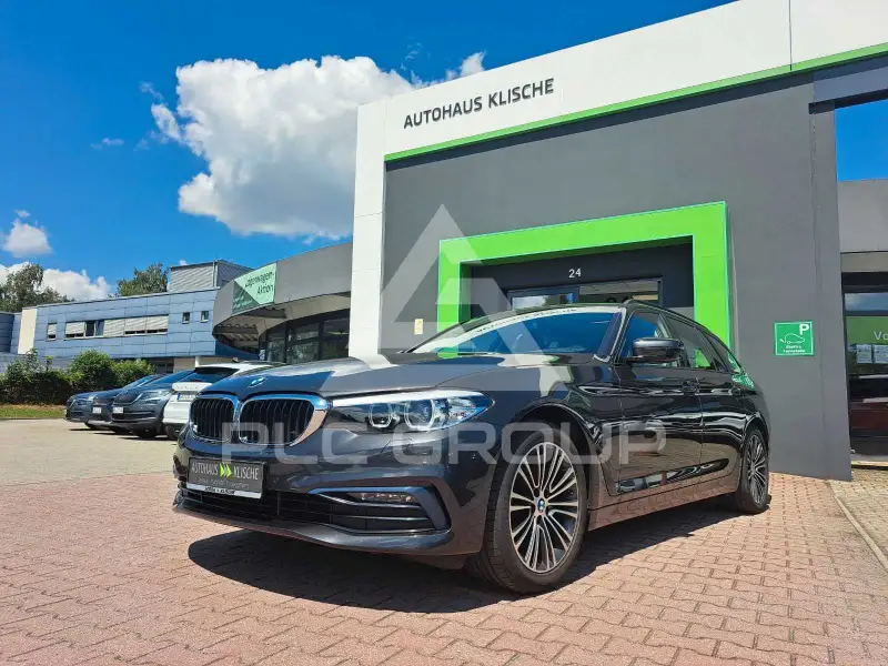 2020 BMW 520