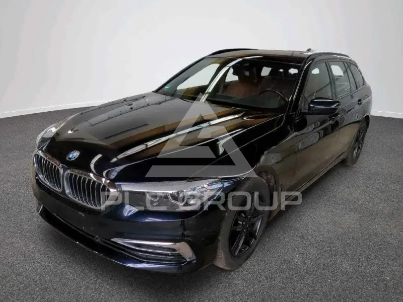 2020 BMW 520