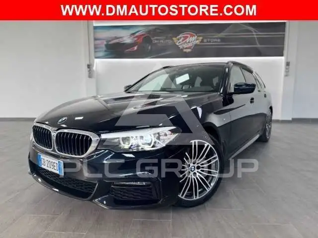 2020 BMW 520