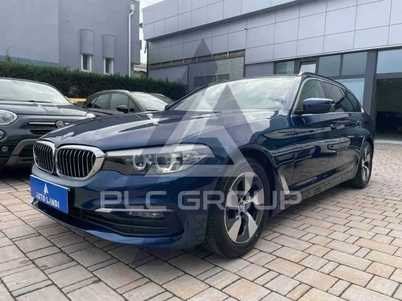 2020 BMW 520