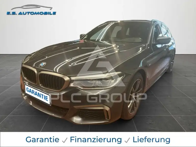 2019 BMW 520