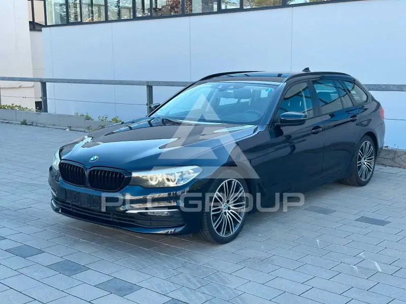 2020 BMW 520