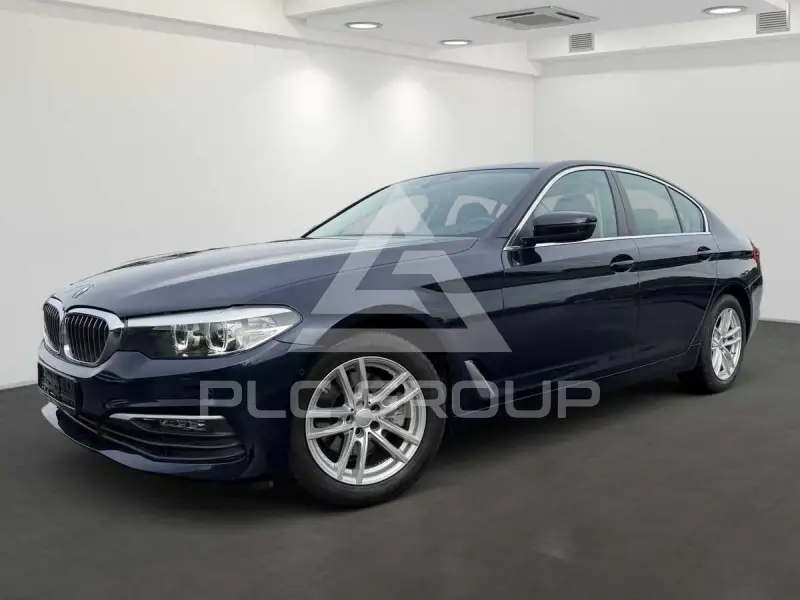 2020 BMW 520