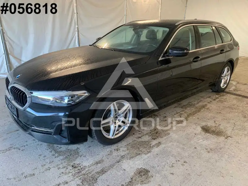 2020 BMW 520