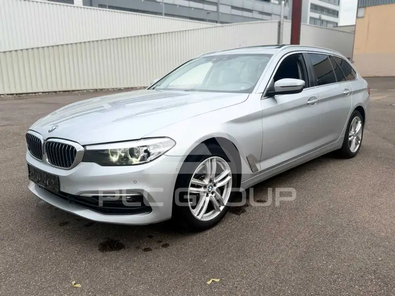 2020 BMW 520