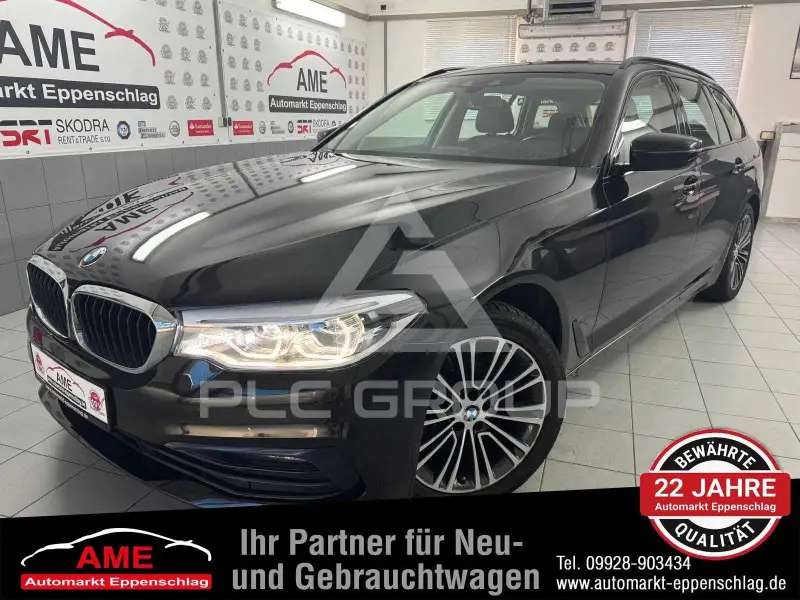 2020 BMW 520