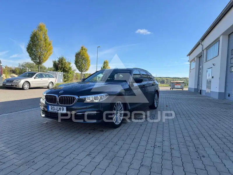 2020 BMW 520