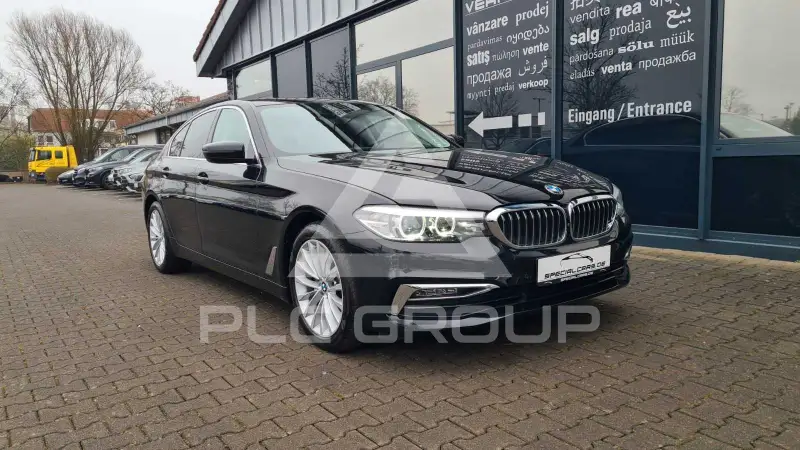 2020 BMW 520