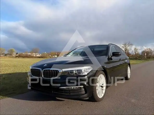 2020 BMW 520