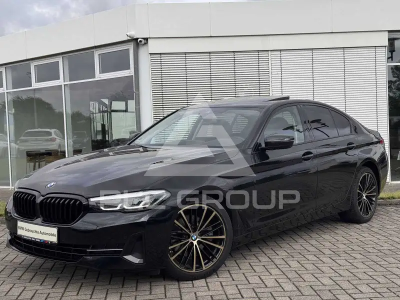 2020 BMW 520