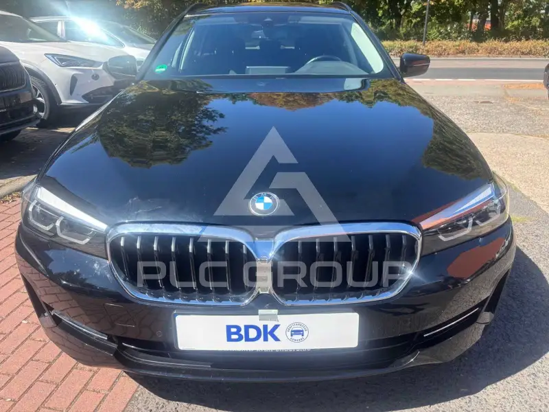 2020 BMW 520