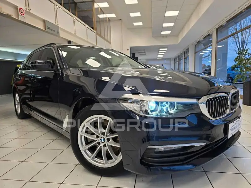 2020 BMW 520