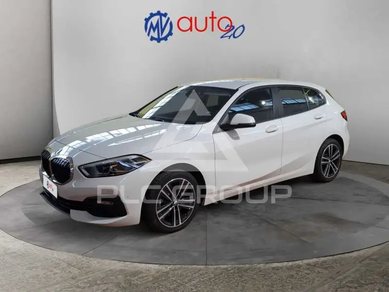 2020 BMW 116