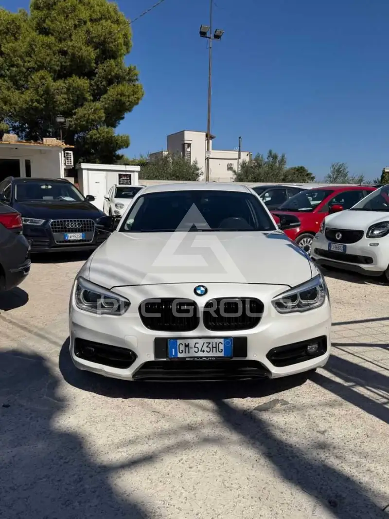 2020 BMW 116