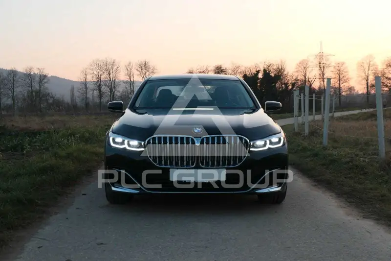 2020 BMW 730