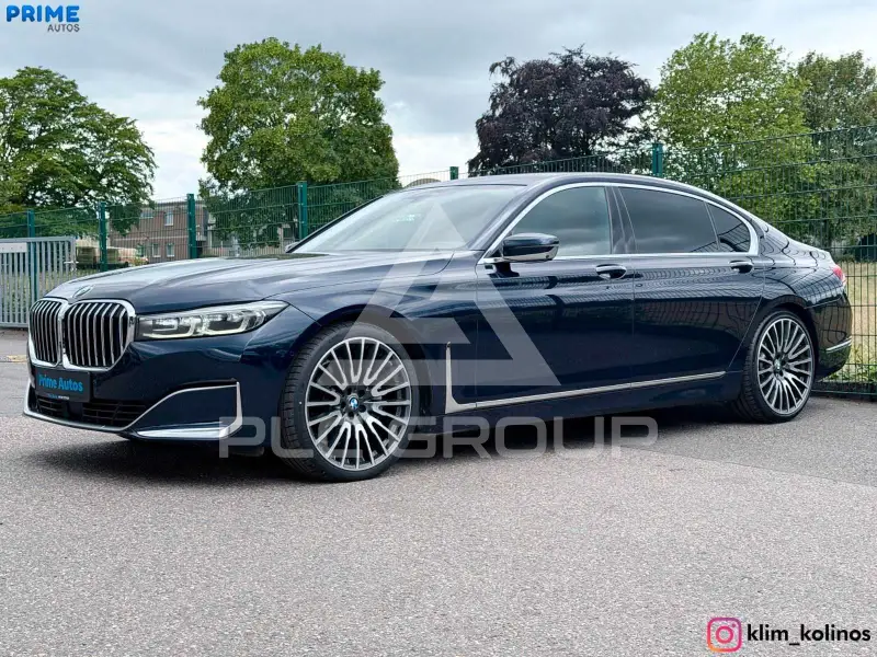 2020 BMW 730