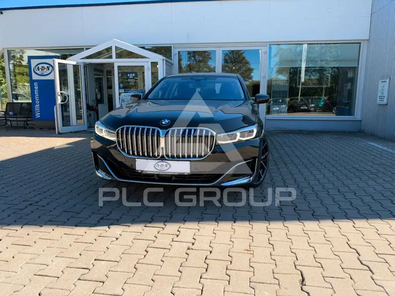 2020 BMW 730