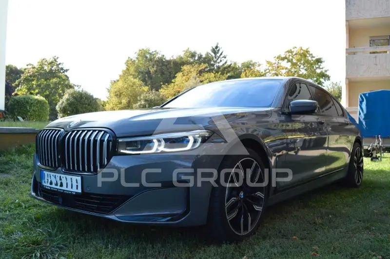 2020 BMW 730