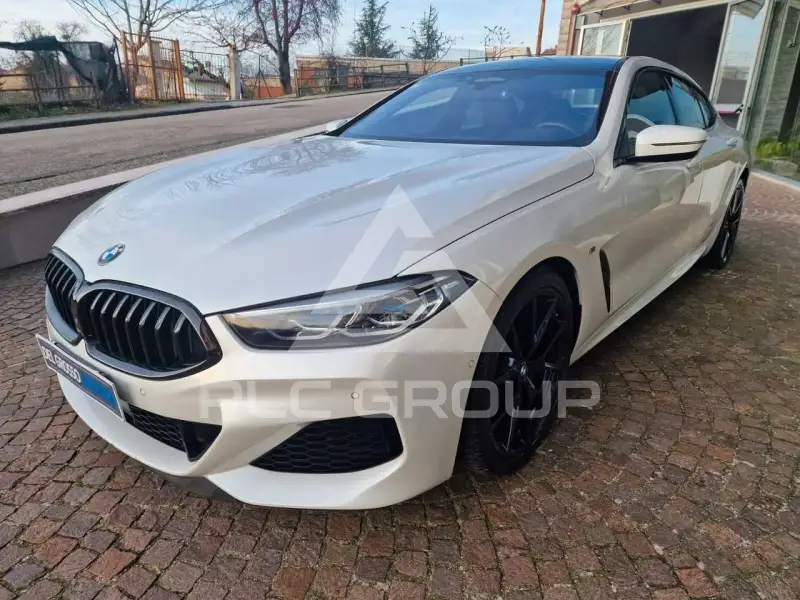 2020 BMW M8