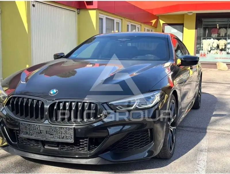 2020 BMW M8