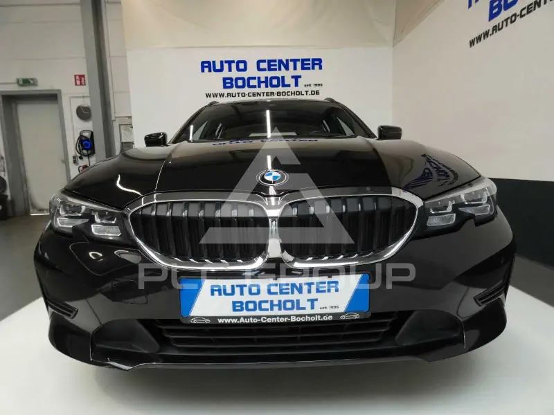2020 BMW 318
