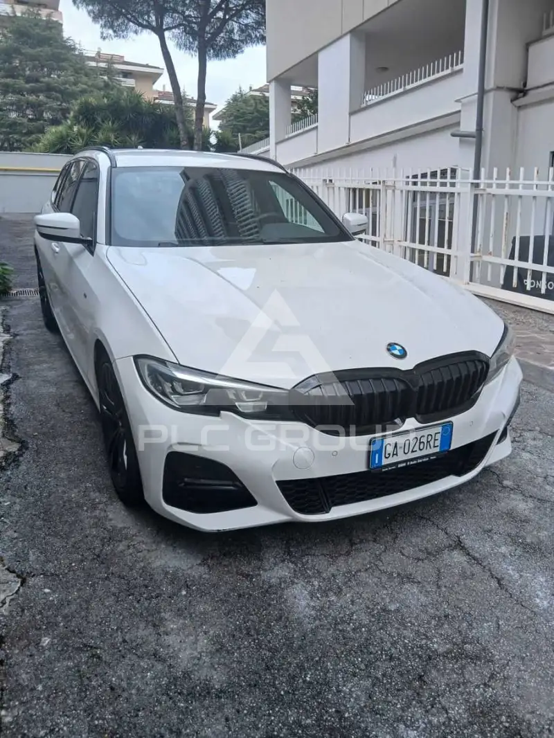2020 BMW 318