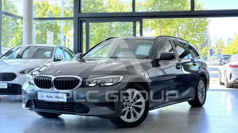 2020 BMW 318