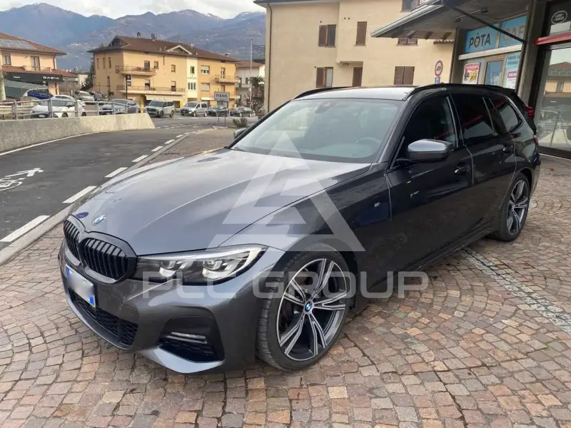 2020 BMW 318