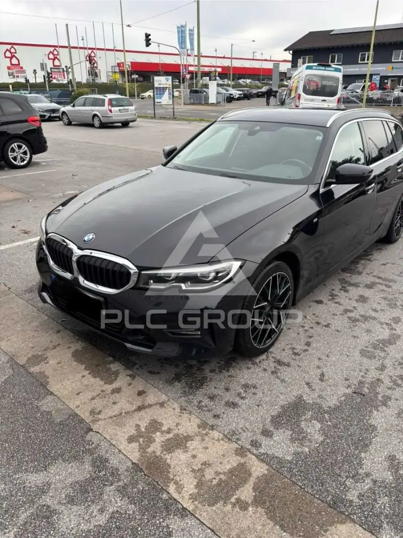 2020 BMW 318