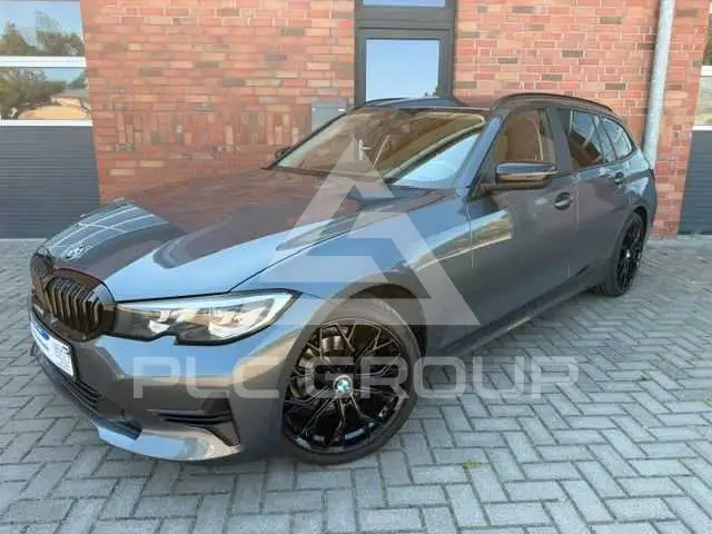 2020 BMW 318