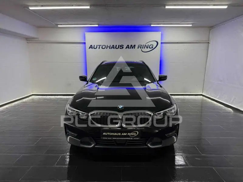 2020 BMW 318