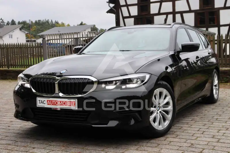 2020 BMW 318