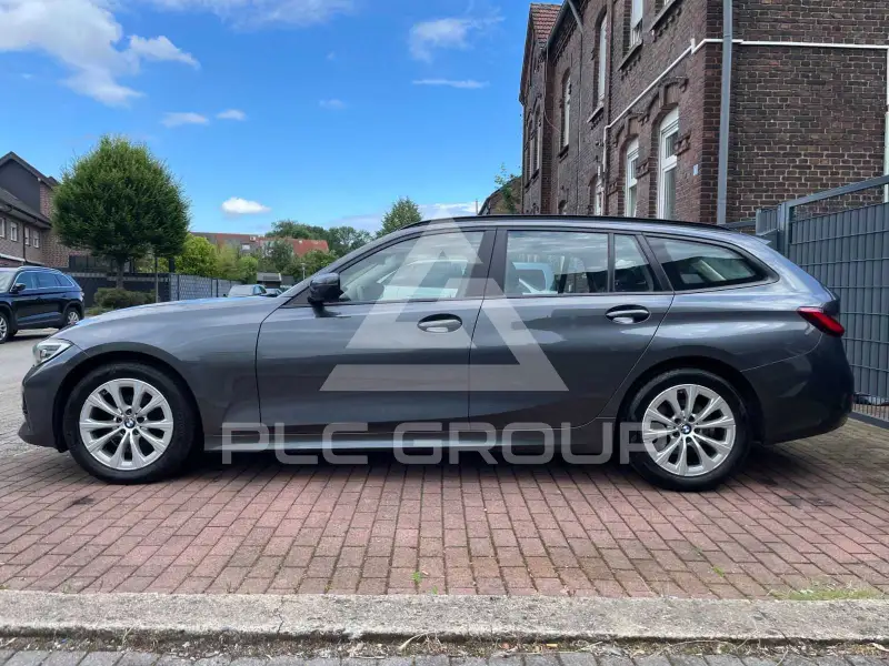 2020 BMW 318
