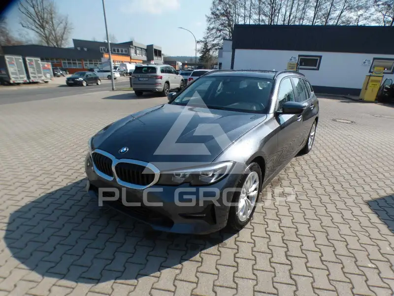 2020 BMW 318