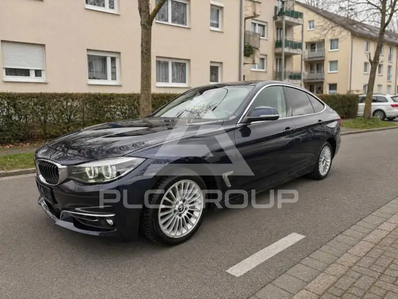 2020 BMW 320