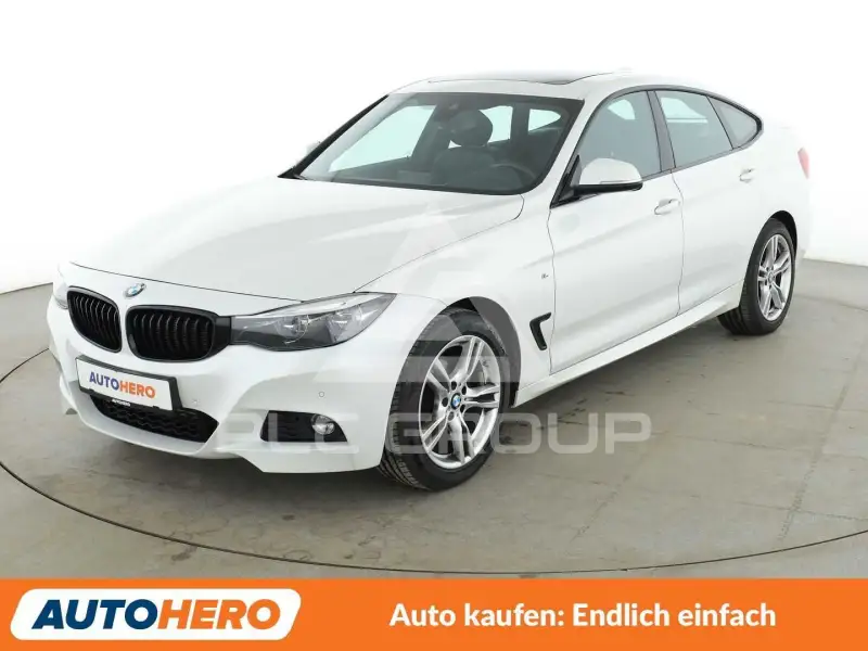 2020 BMW 320