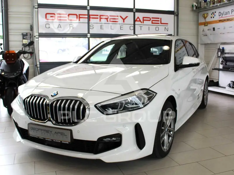 2020 BMW 118