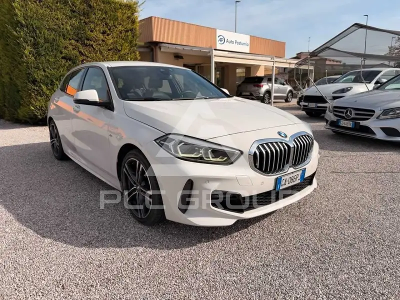 2020 BMW 118