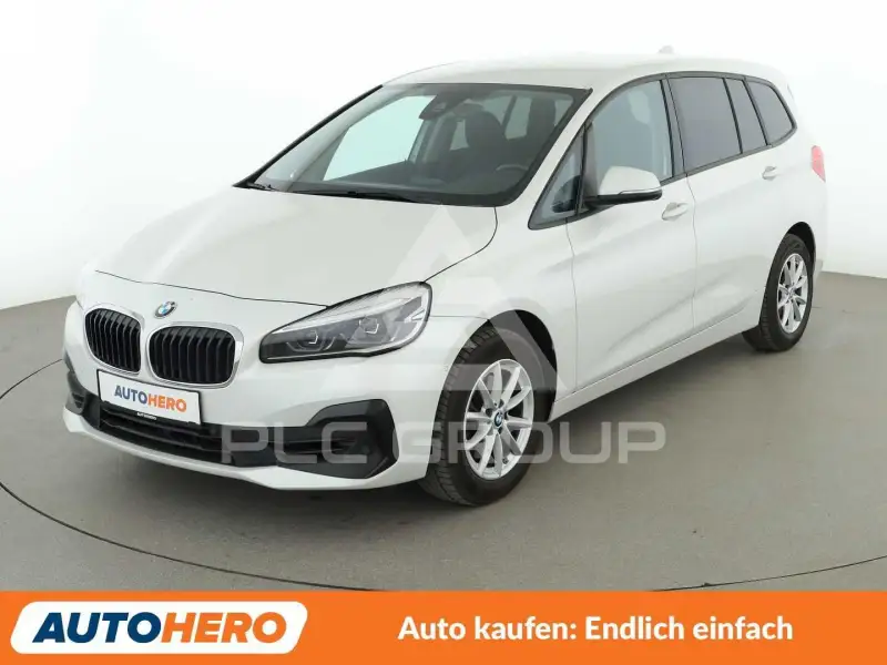 2020 BMW 218