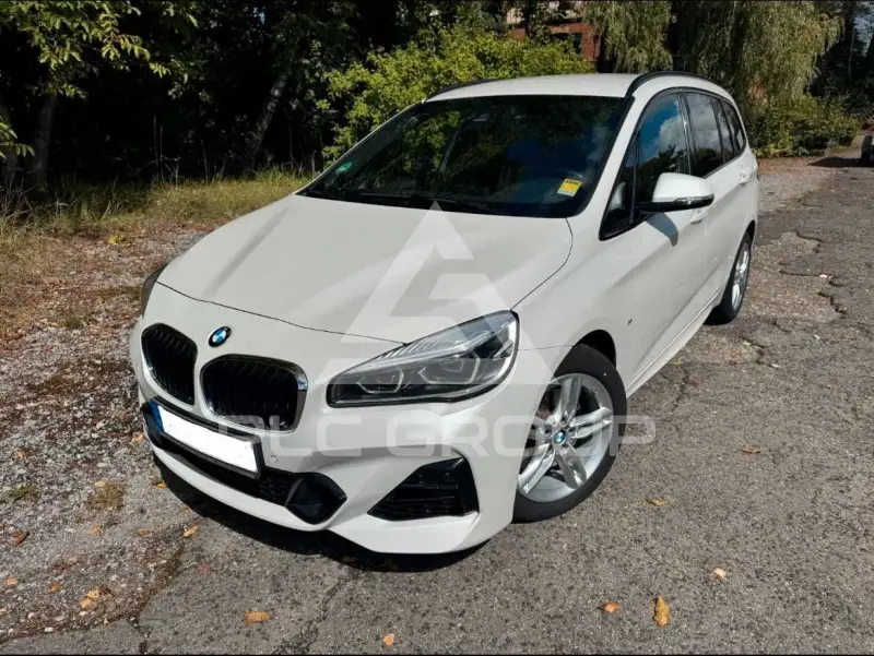 2020 BMW 218