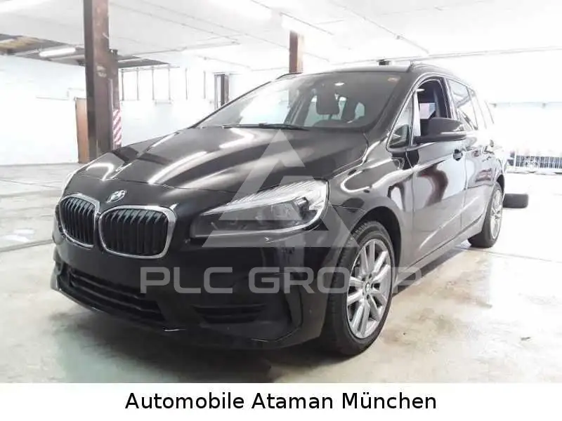 2020 BMW 218