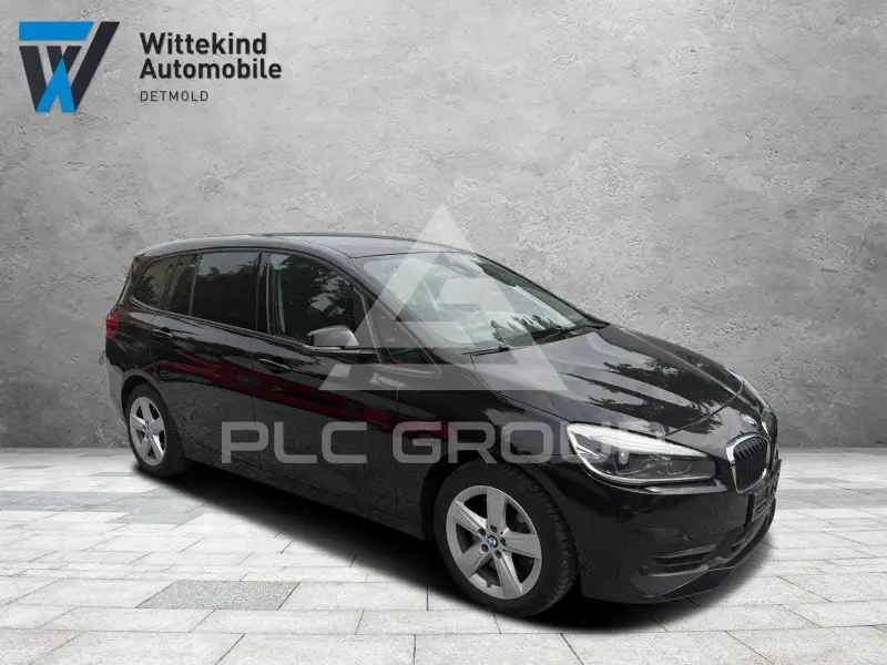 2020 BMW 218