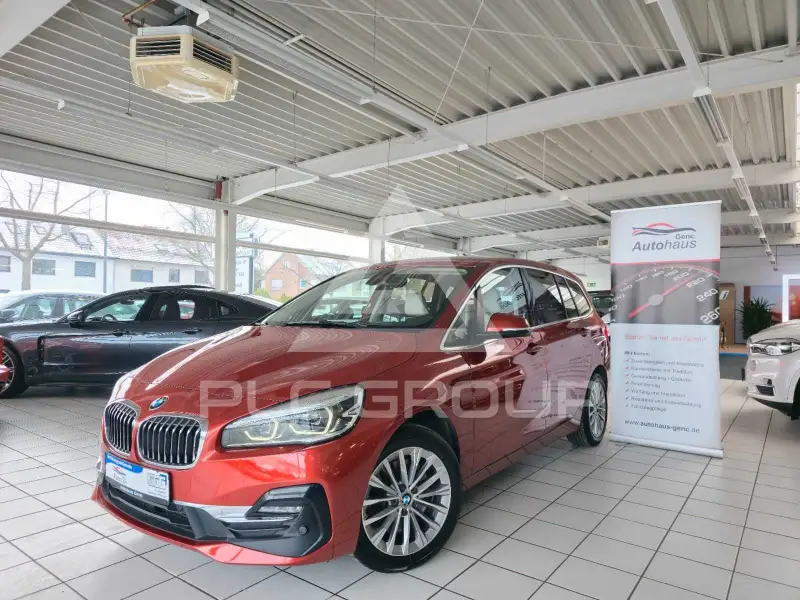 2020 BMW 218