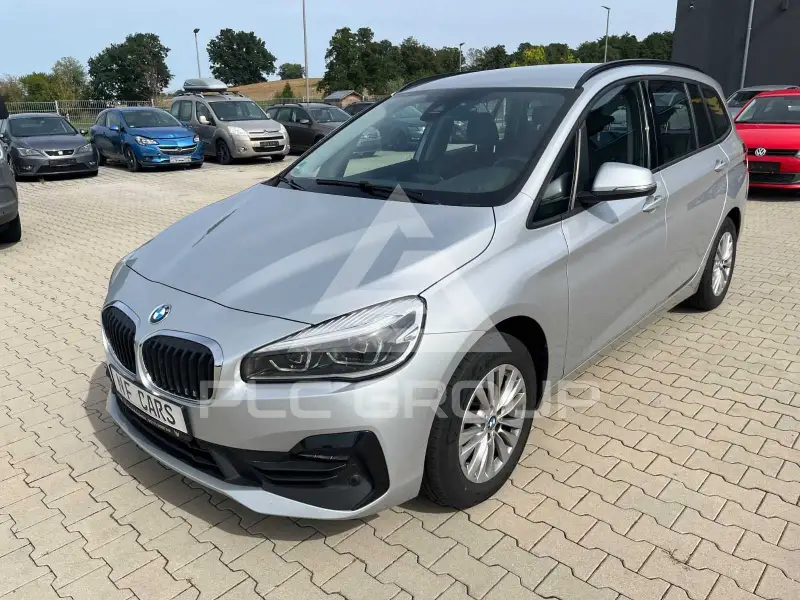 2020 BMW 218